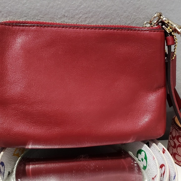 COACH Double Zip Wristlet - Picture 3 of 4